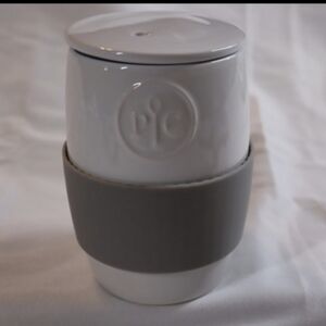 Pampered Chef White Ceramic Egg Cooker with Silicone Safety Sleeve and Lid #1529